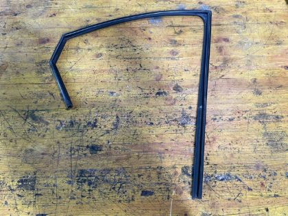 Bild von DICHTGUMMI SEITENSCHEIBE RECHTS HINTEN, HYUNDAI ix35