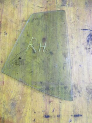 Picture of FIXELEMENT SEITENSCHEIBE RECHTS HINTEN, HYUNDAI i10 1,1 (PA)
