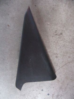 Picture of DREIECK VERKLEIDUNG INNEN TÜR LINKS HINTEN, HYUNDAI IX20