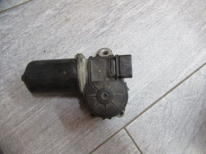 Picture of MOTOR SCHEIBENWISCHER VORNE, KIA CEED (ED)