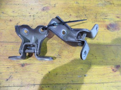 Bild von SET TÜRSCHARNIERE LINKS VORNE, KIA RIO (UB)