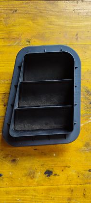 Picture of ZWANGSENTLÜFTUNG GITTER LUFT RECHTS HINTEN, HYUNDAI i20 (PB)