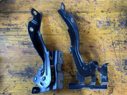 Bild von SET MOTORHAUBENSCHARNIERE, KIA RIO 1,2 (UB)