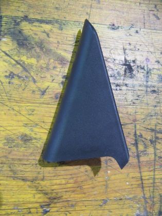 Bild von DREIECK VERKLEIDUNG TÜR INNEN RECHTS HINTEN, HYUNDAI ix20