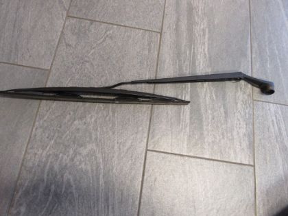 Bild von SCHEIBENWISCHER FAHRER, KIA RIO (JB)