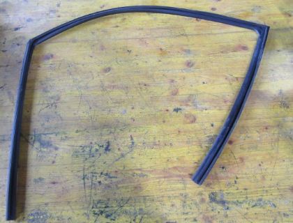 Picture of DICHTGUMMI SEITENSCHEIBE LINKS VORNE, KIA PICANTO (TA)