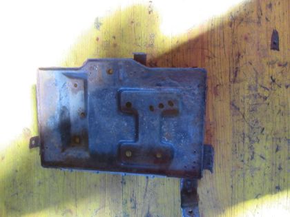 Picture of ABLAGE BATTERIE, HYUNDAI TUCSON 2,0 (JM)