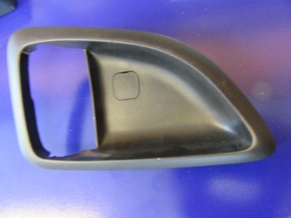 Picture of GEHÄUSE TÜRGRIFF INNEN LINKS, HYUNDAI IX35