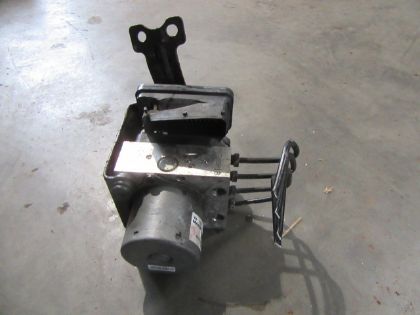 Picture of ABS BLOCK, HYUNDAI ix35 (TUCSON 11) 4WD