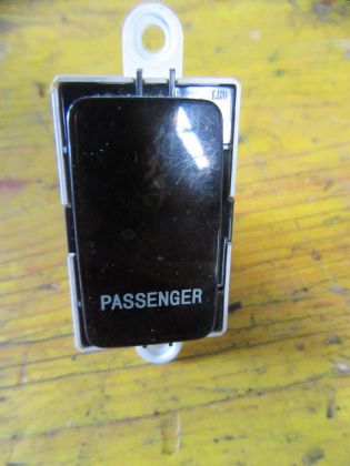 Picture of ANZEIGE SICHERHEITSGURT, HYUNDAI SONATA 2,4