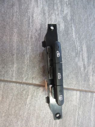 Bild von SCHALTER UMLUFT HECKSCHEIBENHEIZUNG FRISCHLUFT, HYUNDAI i10