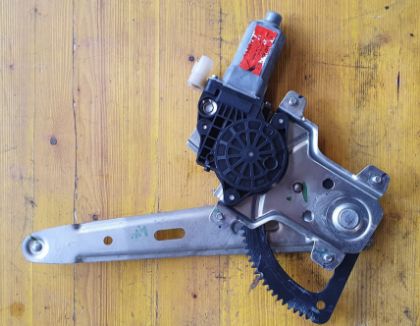 Bild von FENSTERHEBER RECHTS HINTEN, i10 1,1