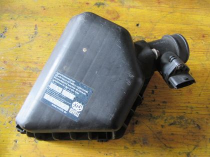 Bild von LUFTMASSENMESSER LUFTFILTERDECKEL, HYUNDAI MATRIX 1,5 CRDi