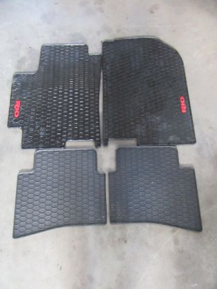 Bild von KOMPLETT SET GUMMI FUSSMATTE, KIA RIO (YB)