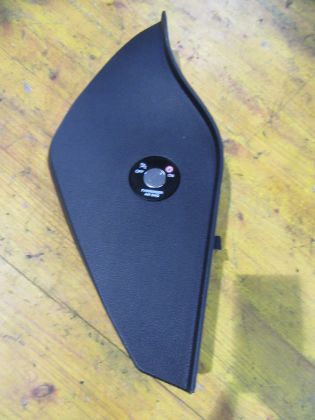 Bild von SEITLICHE PLATTE KINDERVERANKERUNGSVERSCHLUSS RECHTS, KIA RIO (UB)