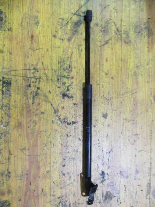 Picture of GASFEDER DÄMPFER HEBER HECKKLAPPE LINKS, HYUNDAI ix35 (TUCSON 11) 4WD