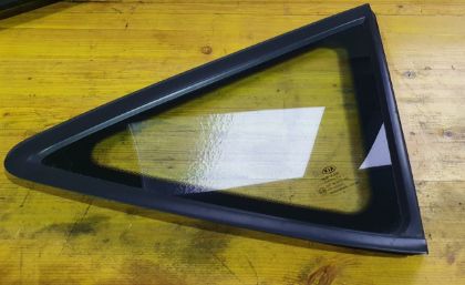 Bild von FIXELEMENT DREIECKSSCHEIBE RECHTS HINTEN, CEED 1,6 CRDi (ED)