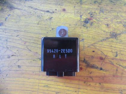 Picture of SCHEIBENWISCHER RELAIS, HYUNDAI TUCSON 2,0 (JM)