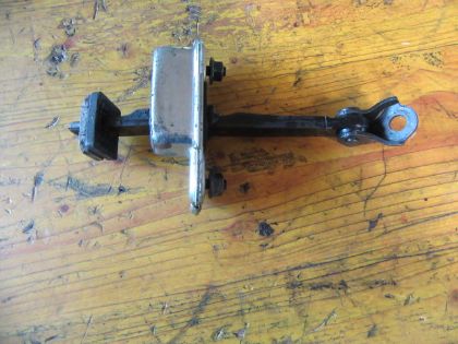 Bild von FANGBAND TÜR LINKS VORNE, HYUNDAI i30 (GD)