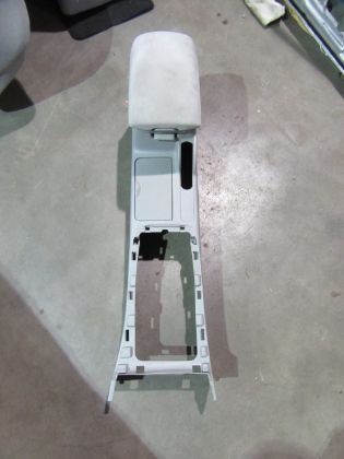 Bild von MITTELKONSOLE ARMLEHNE, HYUNDAI SONATA 2,4 (NF)