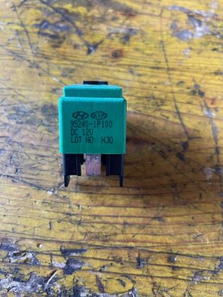 Bild von RELAIS STOP SIGNAL, KIA RIO 1,2 (UB)