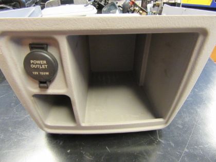 Picture of KASTEN MEHRZWECK, HYUNDAI TRAJET 04