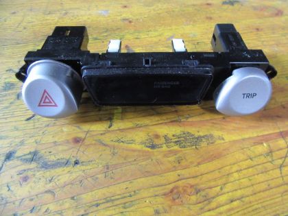 Picture of DISPLAY ANZEIGE SCHALTER WARNBLINKANLAGE TRIP, HYUNDAI i20 (PB)