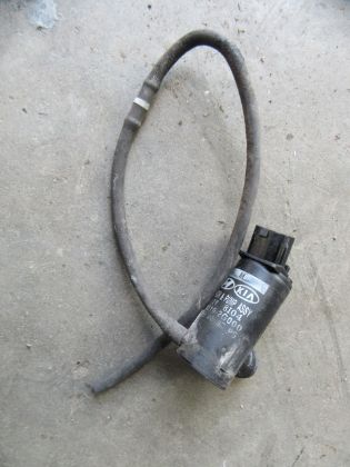 Picture of MOTOR & PUMPE SCHEIBENWASCHANLAGE, HYUNDAI H-1