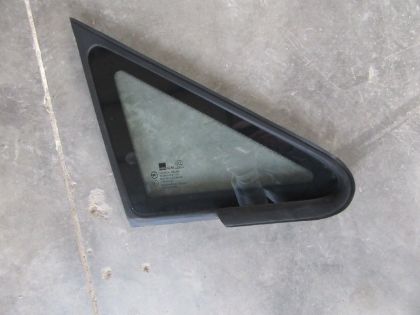 Picture of FIXELEMENT SCHEIBE RECHTS VORNE A-SÄULE, HYUNDAI TRAJET (FO)