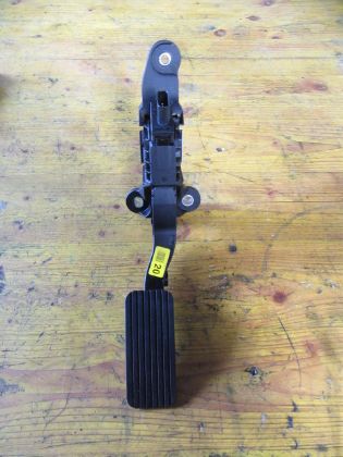 Picture of GASPEDAL, KIA RIO (YB)