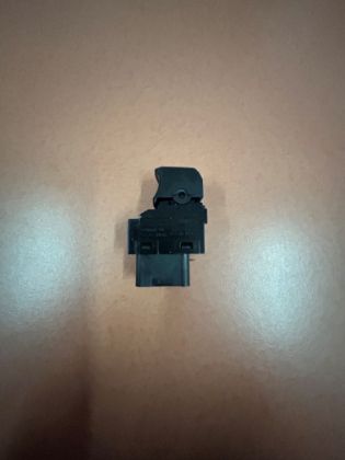 Picture of HYUNDAI IX20 (JC) FENSTERHEBER SCHALTER RECHTS VORNE