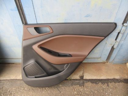 Bild von TÜRINNENVERKLEIDUNG RECHTS HINTEN HYUNDAI i20 1,25 LIMITED PLUS