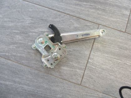 Bild von FENSTERHEBER MANUELL LINKS HINTEN,  HYUNDAI i10