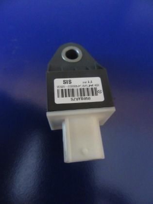 Picture of AIRBAG CRASH SENSOR, HYUNDAI i40