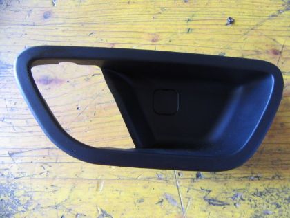 Bild von GEHÄUSE TÜRGRIFF LINKS HINTEN, KIA RIO (YB)