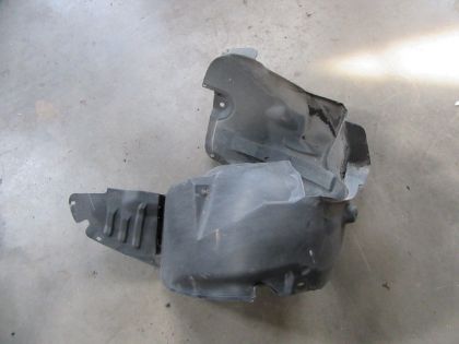 Picture of RADHAUSSCHALE LINKS, KIA CARENS II (FC)