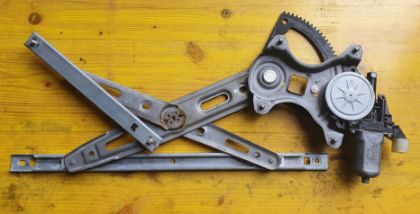 Picture of ELEKTRISCHER FENSTERHEBER RECHTS VORNE, HYUNDAI i20 1,2