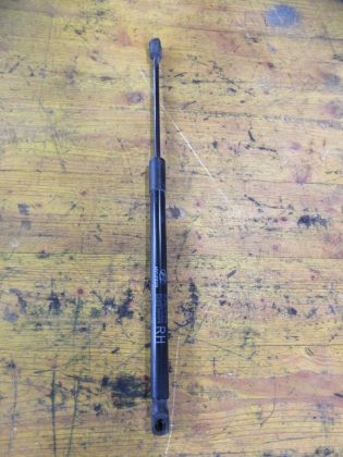 Picture of DÄMPFER GASFEDER HEBER HECKKLAPPE RECHTS, HYUNDAI ix20