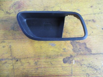 Picture of GEHÄUSE TÜRGRIFF INNEN RECHTS VORNE, HYUNDAI i10 1,1 (IA)