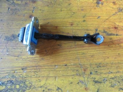 Picture of FANGBAND LINKS VORNE, KIA RIO (YB)