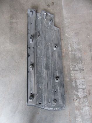 Picture of UNTERBODENSCHUTZ RECHTS, HYUNDAI i30 (GD)