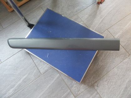 Bild von ZIERLEISTE TÜR VORNE LINKS, KIA CARNEVAL