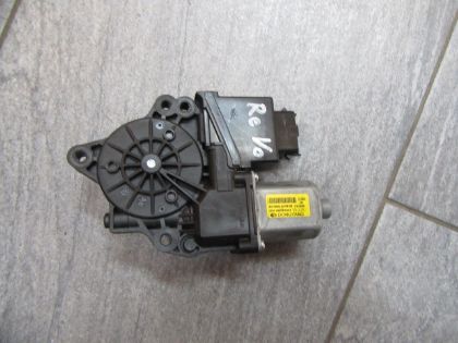 Picture of MOTOR FENSTERHEBER RECHTS VORNE, KIA CEED SW