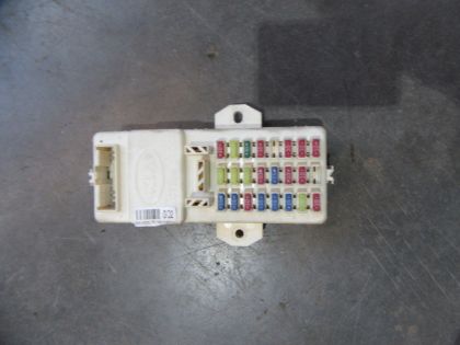 Picture of SICHERUNGSKASTEN INNEN, KIA CARNIVAL 2,9 CRDI