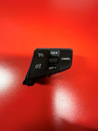 Picture of HYUNDAI SCHALTER LENKRAD TEMPOMAT