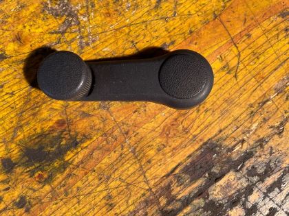 Picture of FENSTERKURBEL HINTEN, KIA RIO 1,2 (UB)