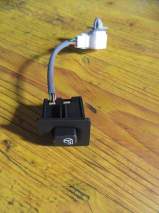 Picture of SCHALTER LENKRADHEIZUNG, HYUNDAI i40 (VF)