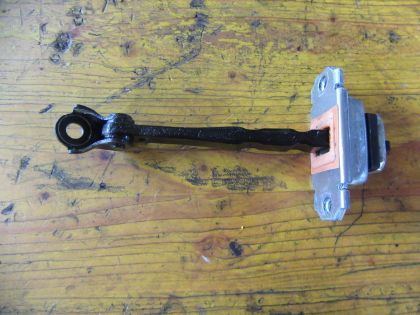 Picture of FANGBAND RECHTS VORNE, KIA RIO (YB)