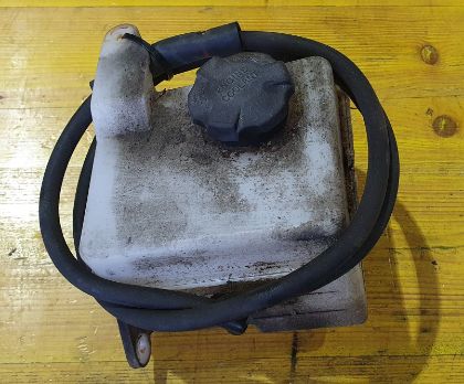 Picture of AUSGLEICHSBEHÄLTER KÜHLER, HYUNDAI i20 (PB) 1,2