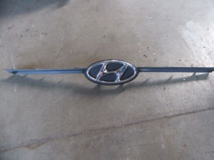 Picture of LEISTE EMBLEM KÜHLER GRILL HYUNDAI i10 1,0 (IA)